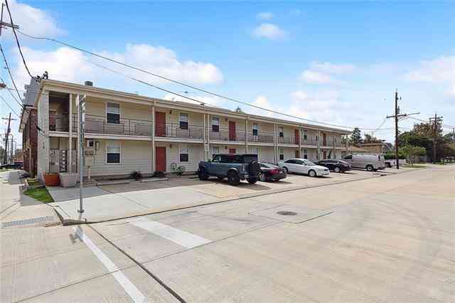 Apartment For Rent - 6650 Fleur De Lis Drive #5<br/> New Orleans, LA 70124