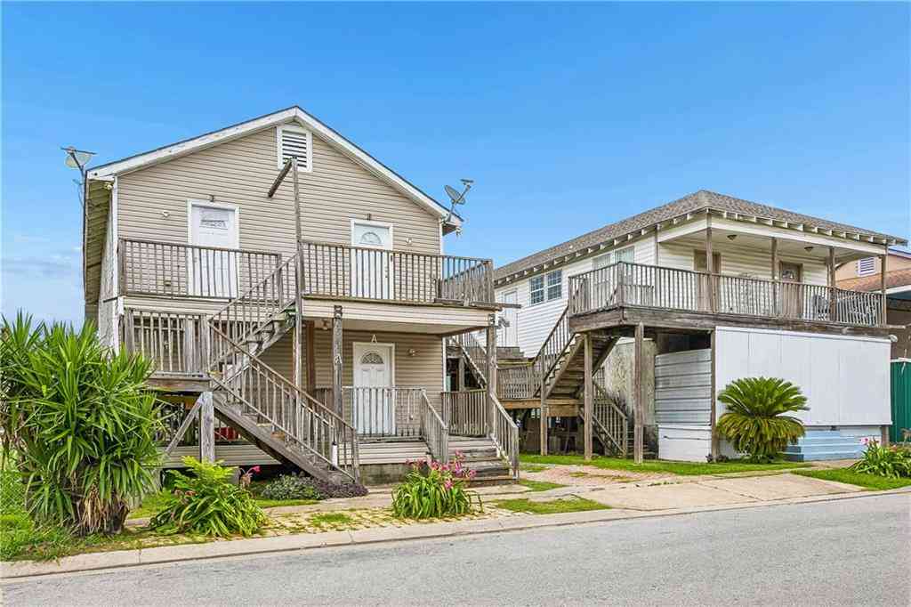 Homes For Sale - 2545 Agriculture Street<br/> New Orleans, LA 70122
