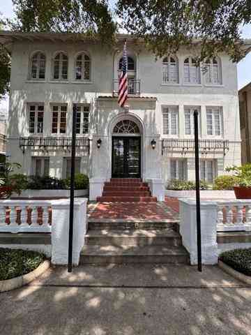 Apartment For Rent - 1507 Napoleon Avenue #302<br/> New Orleans, LA 70115