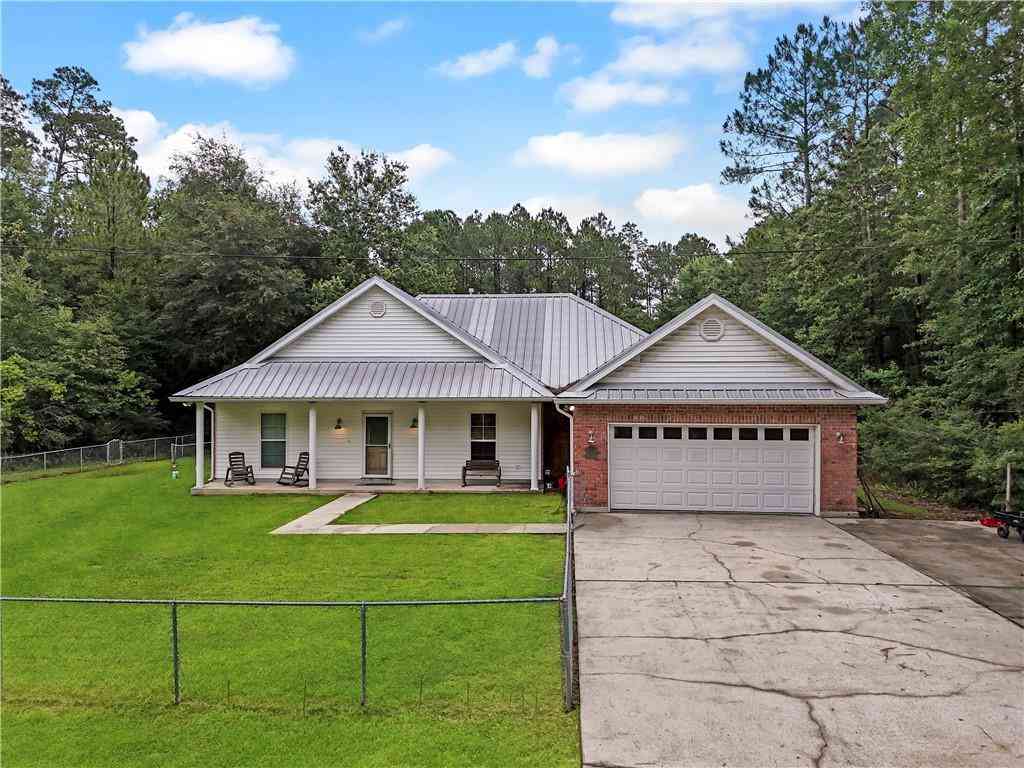 Homes For Sale - 59566 Badon Road<br/> Slidell, LA 70460
