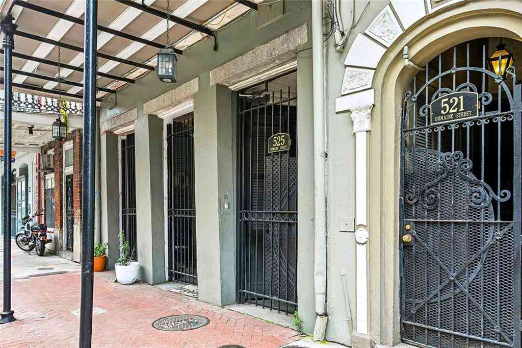 Apartment For Rent - 525 Dumaine Street #102<br/> New Orleans, LA 70116