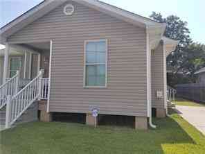 Multifamily For Rent - 614 N Woodlawn Drive<br/> Metairie, LA 70001