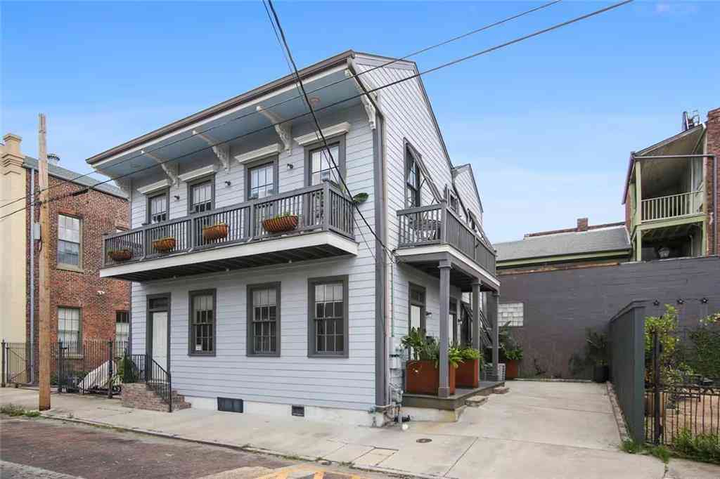 Multifamily For Rent - 1109 Erato Street<br/> New Orleans, LA 70130