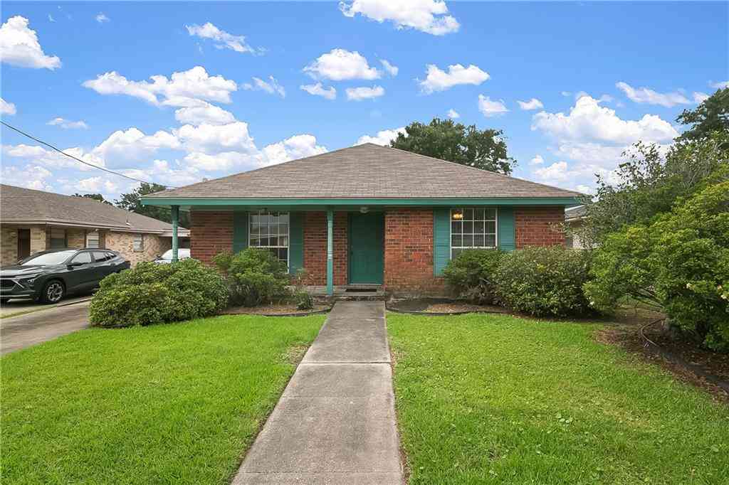 Homes For Sale - 4820 Trenton Street<br/> Metairie, LA 70006