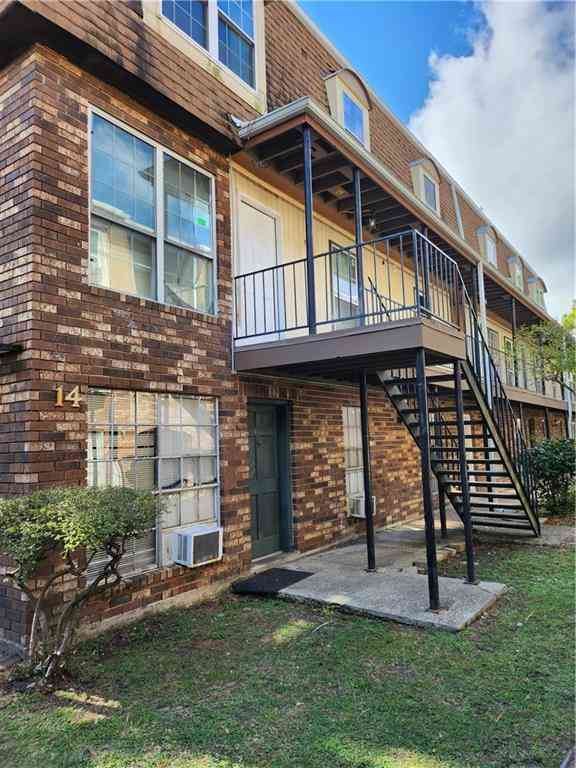 Condo For Sale - 6220 Riverside Drive #561<br/> Metairie, LA 70003