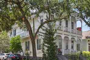 Multifamily For Rent - 5300 Camp Street #B<br/> New Orleans, LA 70115