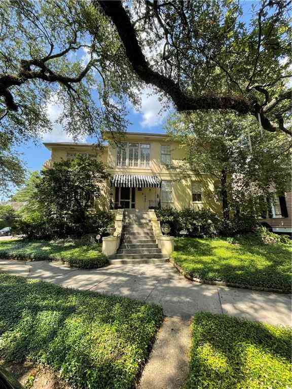 Multifamily For Rent - 5131 St Charles Avenue<br/> New Orleans, LA 70115