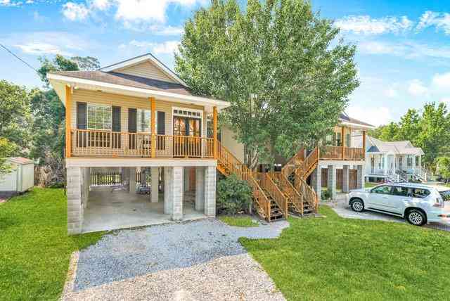 Multifamily For Rent - 565 Ramon Street #A<br/> Mandeville, LA 70448