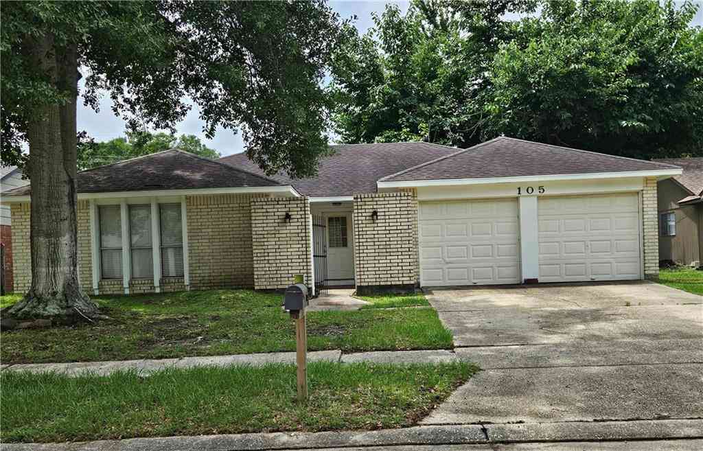 Homes For Sale - 105 Heather Drive<br/> Slidell, LA 70458