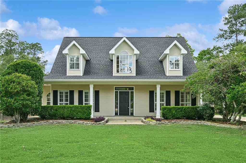 Homes For Sale - 61159 W Spring Mill Drive<br/> Lacombe, LA 70445