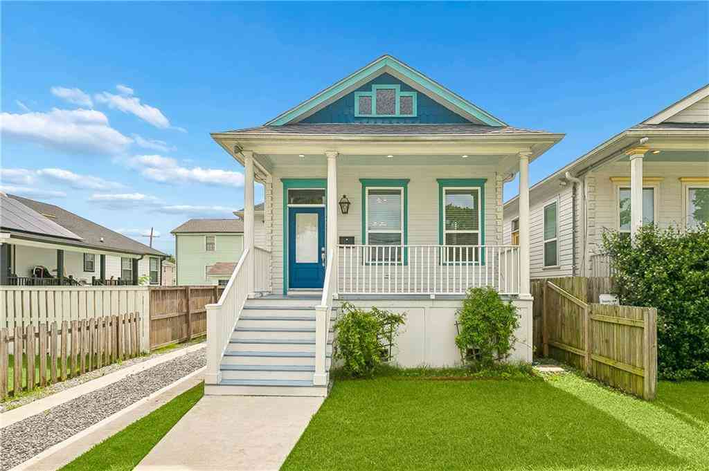 Homes For Sale - 4731 New Orleans Street<br/> New Orleans, LA 70122