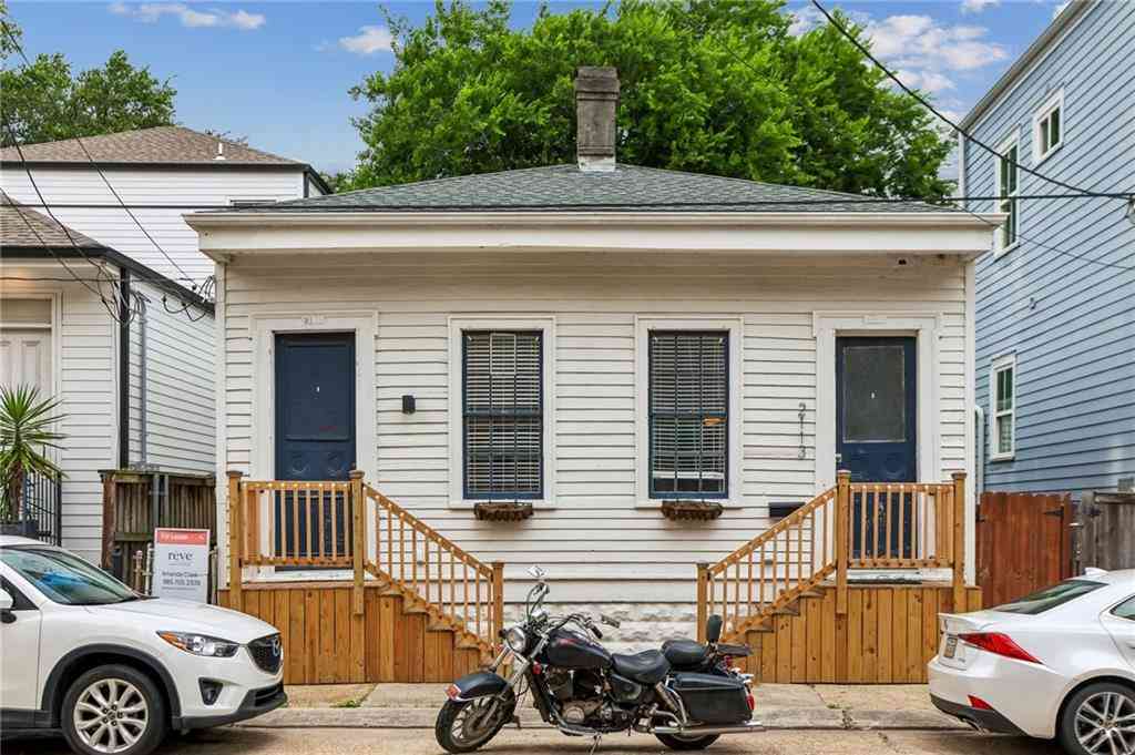 Homes For Rent - 2115 Chippewa Street<br/> New Orleans, LA 70130