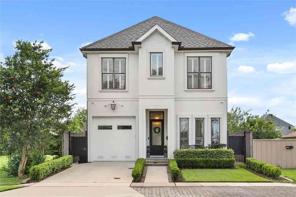 Homes For Sale - 1350 Choctaw Avenue<br/> Metairie, LA 70005