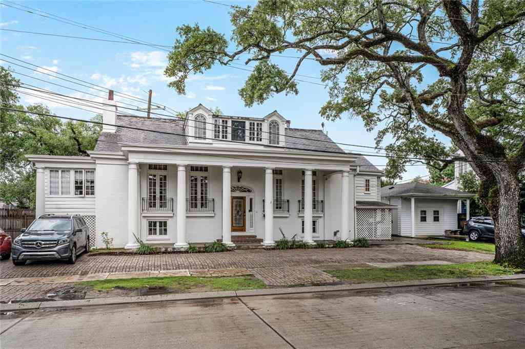Homes For Sale - 2925 Palmer Avenue<br/> New Orleans, LA 70118
