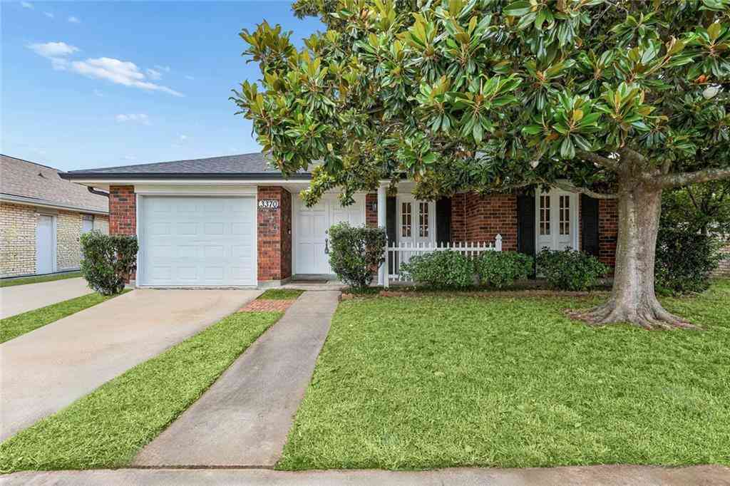 Homes For Sale - 3370 Cannes Place<br/> Kenner, LA 70065