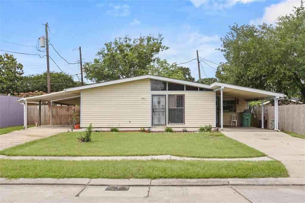 Homes For Sale - 402 Blossom Street<br/> Terrytown, LA 70056