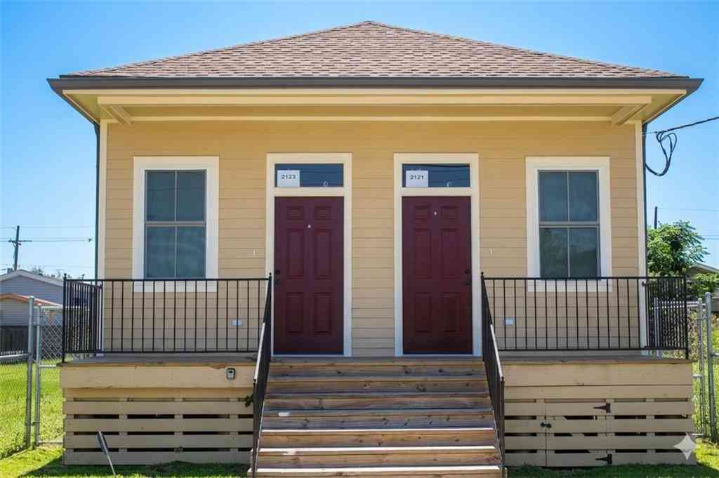 Multifamily For Rent - 2421 Louisa Street<br/> New Orleans, LA 70117