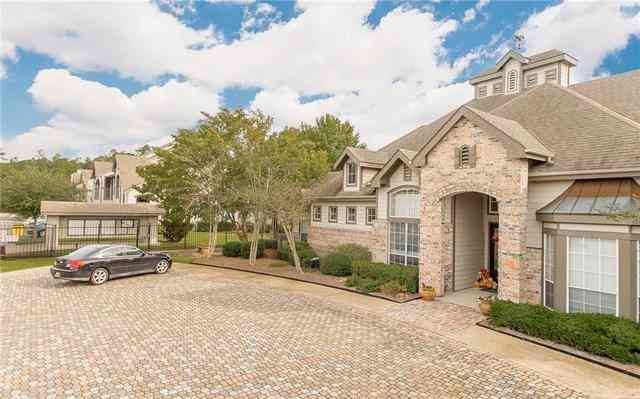 Condo For Rent - 350 Emerald Forest Boulevard #11104<br/> Covington, LA 70433