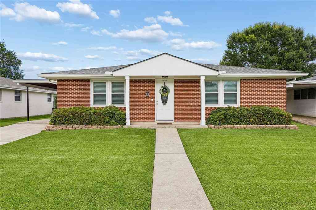 Homes For Sale - 1805 Abadie Avenue<br/> Metairie, LA 70003