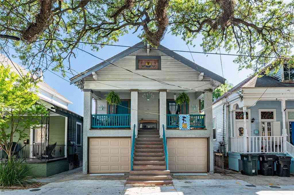 Multifamily For Rent - 7041 Magazine Street<br/> New Orleans, LA 70118