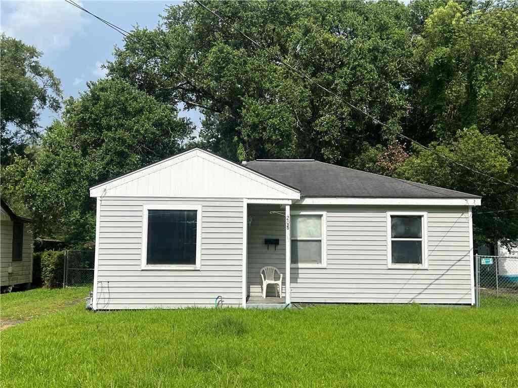 Homes For Sale - 208 N Carter Street<br/> Hammond, LA 70401