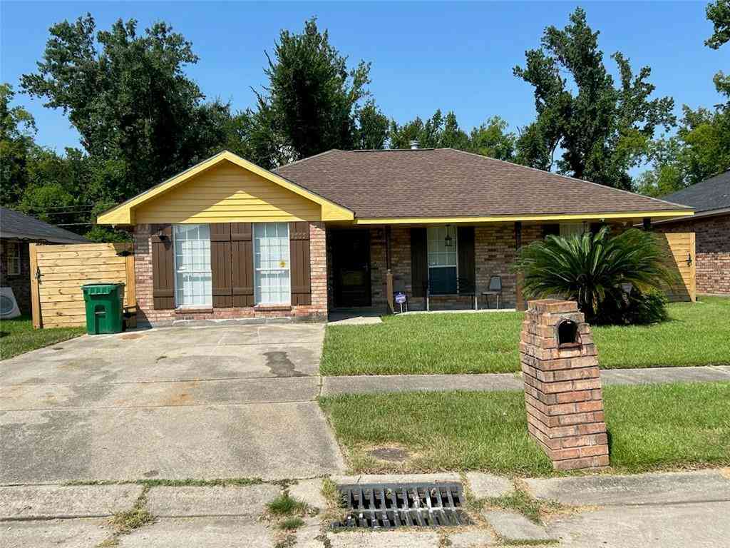 Homes For Rent - 2505 S Sugar Ridge Drive<br/> La Place, LA 70068