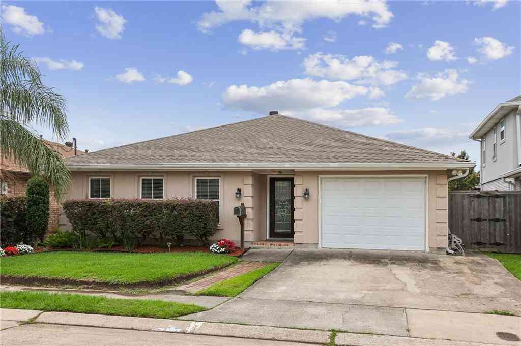 Homes For Sale - 1452 Aris Avenue<br/> Metairie, LA 70005