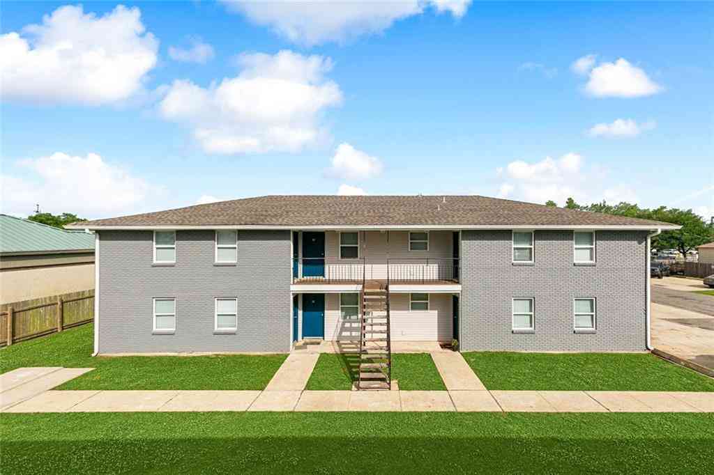 Condo For Rent - 827 Milling Avenue #20<br/> Luling, LA 70070