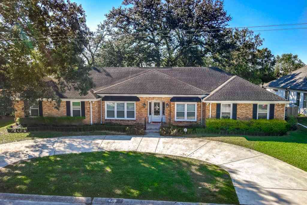 Homes For Rent - 420 Fairfield Avenue<br/> Gretna, LA 70056