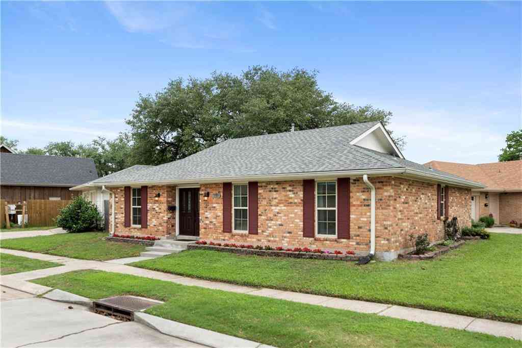 Homes For Sale - 1908 Concord Avenue<br/> Metairie, LA 70003