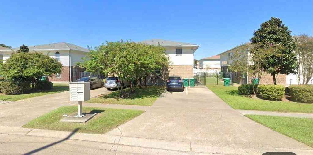 Multifamily For Rent - 300 Clemson Drive<br/> Kenner, LA 70065
