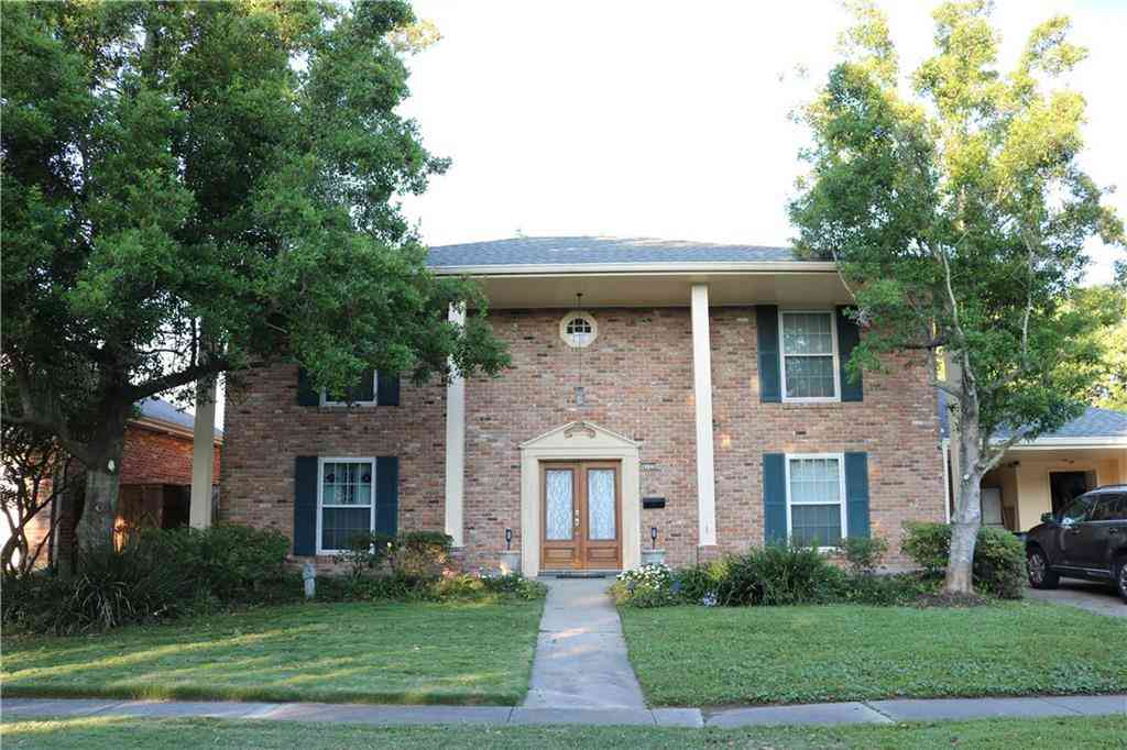 Homes For Sale - 4725 Haring Court<br/> Metairie, LA 70006