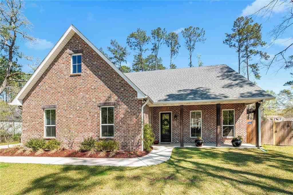 Homes For Rent - 935 Dupard Street<br/> Mandeville, LA 70448