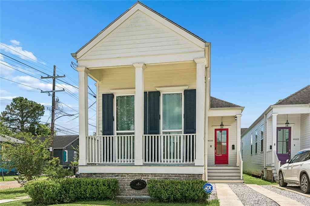 Homes For Sale - 8500 Panola Street<br/> New Orleans, LA 70118