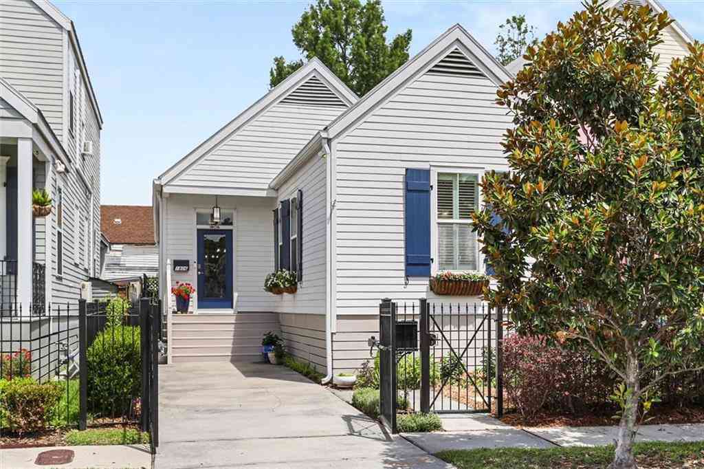 Homes For Sale - 1806 Fern Street<br/> New Orleans, LA 70118