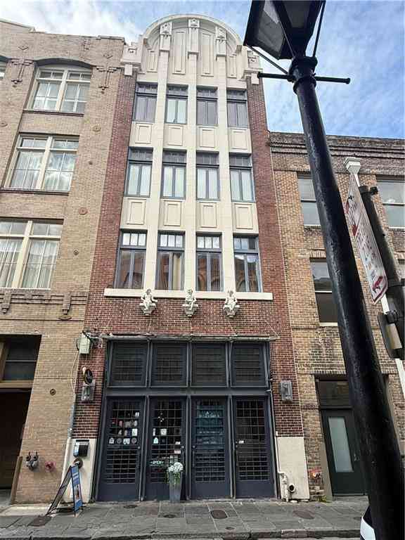 Condo For Sale - 534 BIENVILLE Street Street #3<br/> New Orleans, LA 70130