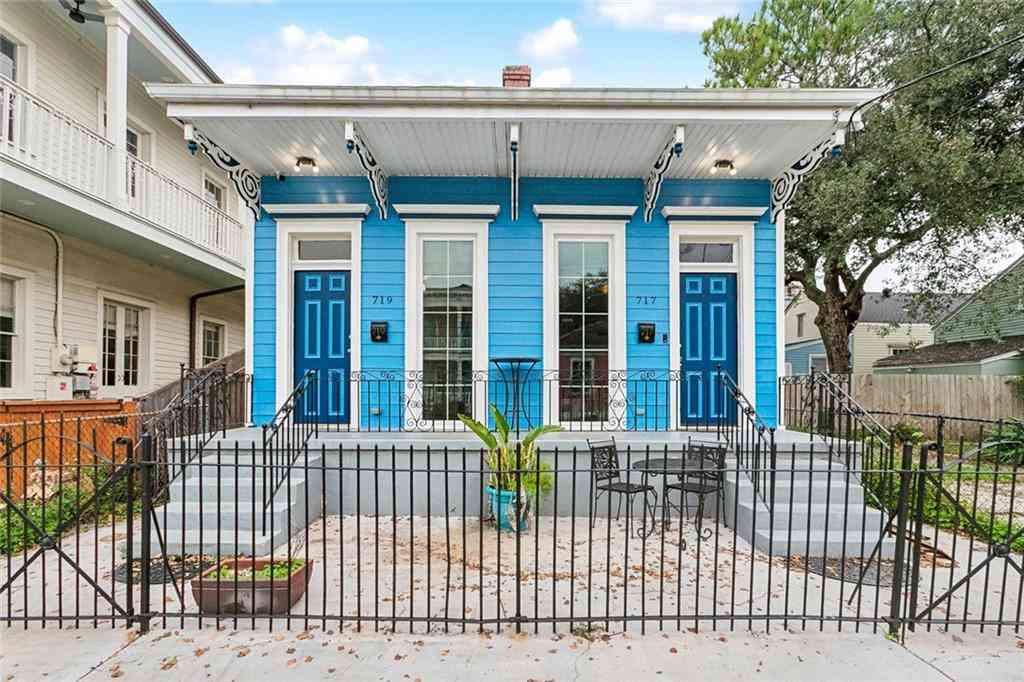 Multifamily For Rent - 719 Eighth Street<br/> New Orleans, LA 70115