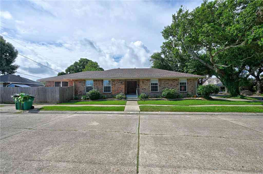 Homes For Sale - 3840 Melvile Dewey Drive<br/> Metairie, LA 70002