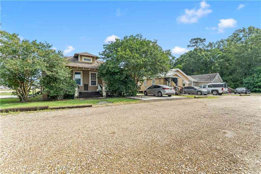 Homes For Sale - 44528 Tiffany Lynn Court<br/> Hammond, LA 70403