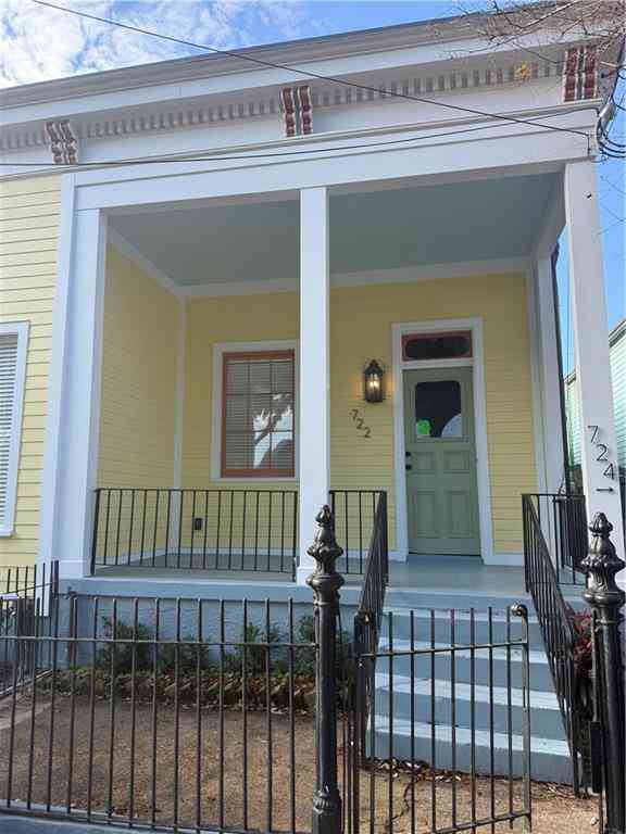 Multifamily For Rent - 722 Third Street<br/> New Orleans, LA 70130