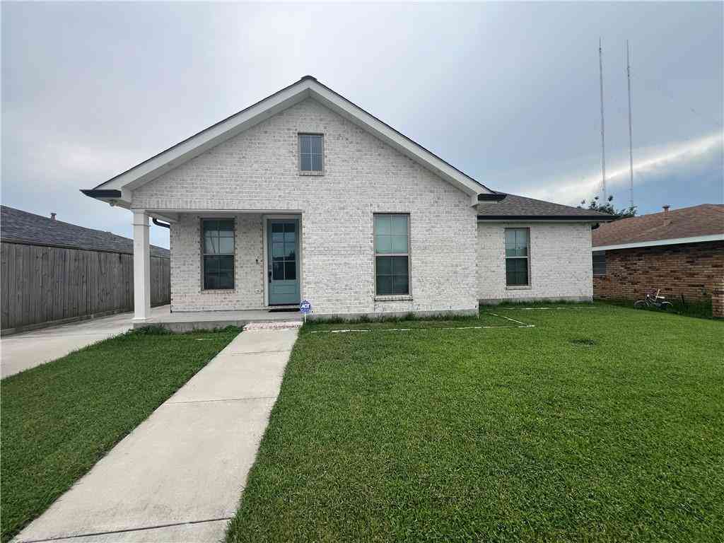 Homes For Rent - 3708 Veronica Drive<br/> Chalmette, LA 70043