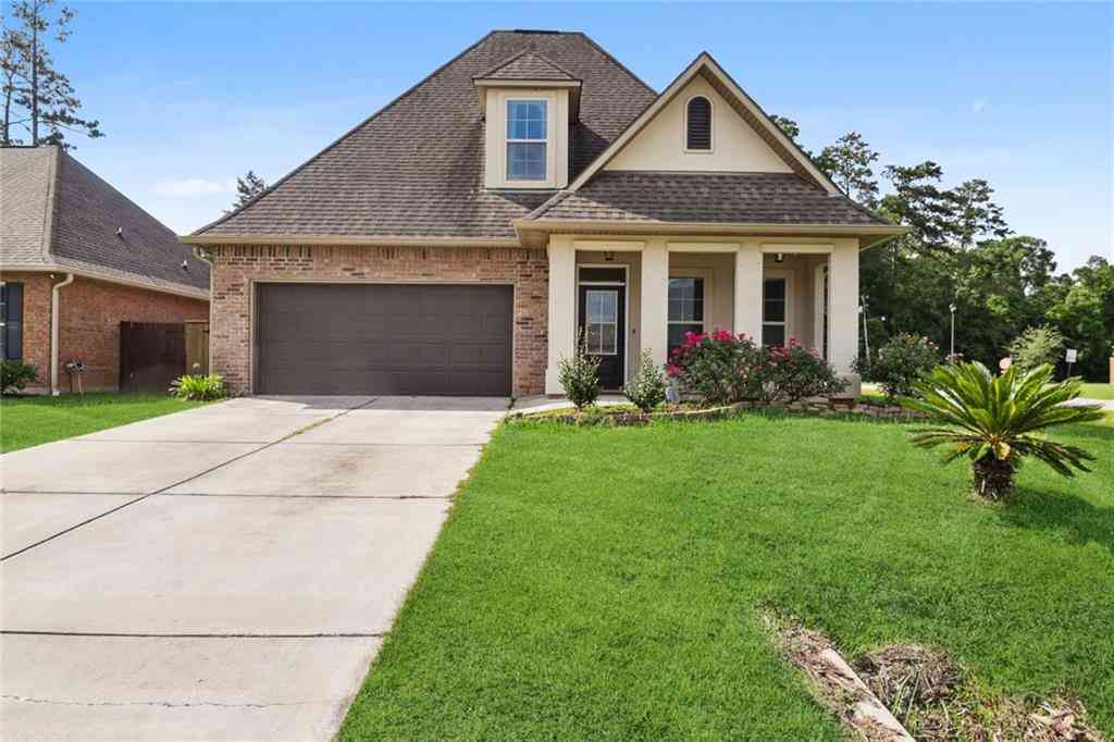 Homes For Rent - 2213 Darlene Drive<br/> Covington, LA 70433