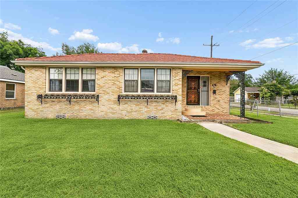 Homes For Sale - 801 Saint Maurice Avenue<br/> New Orleans, LA 70117