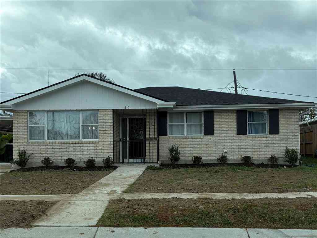 Homes For Rent - 816 Andrews Avenue<br/> Metairie, LA 70005