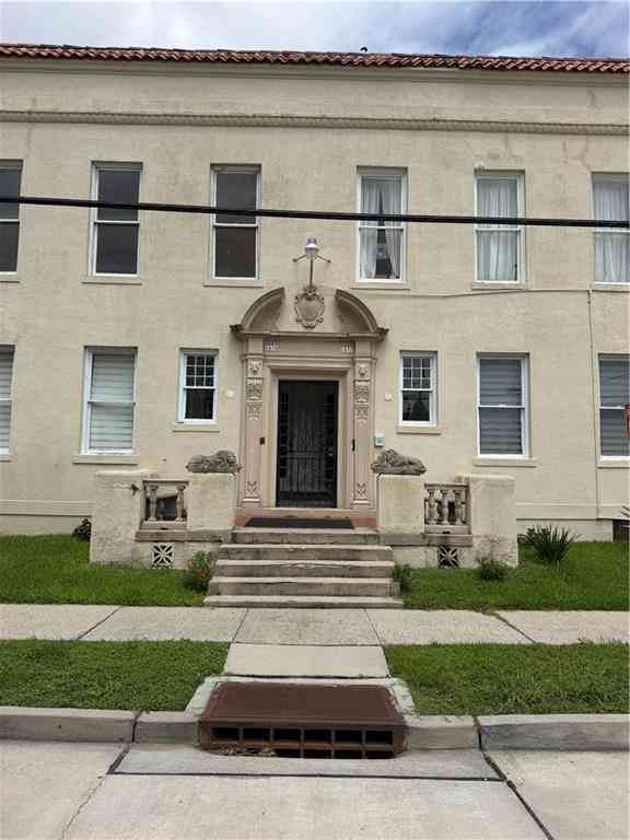 Apartment For Rent - 1435 Crete Street #4<br/> New Orleans, LA 70119