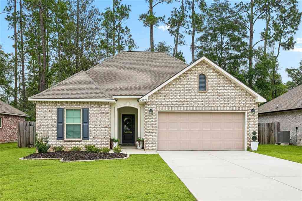 Homes For Sale - 22079 Giselle Drive<br/> Mandeville, LA 70471