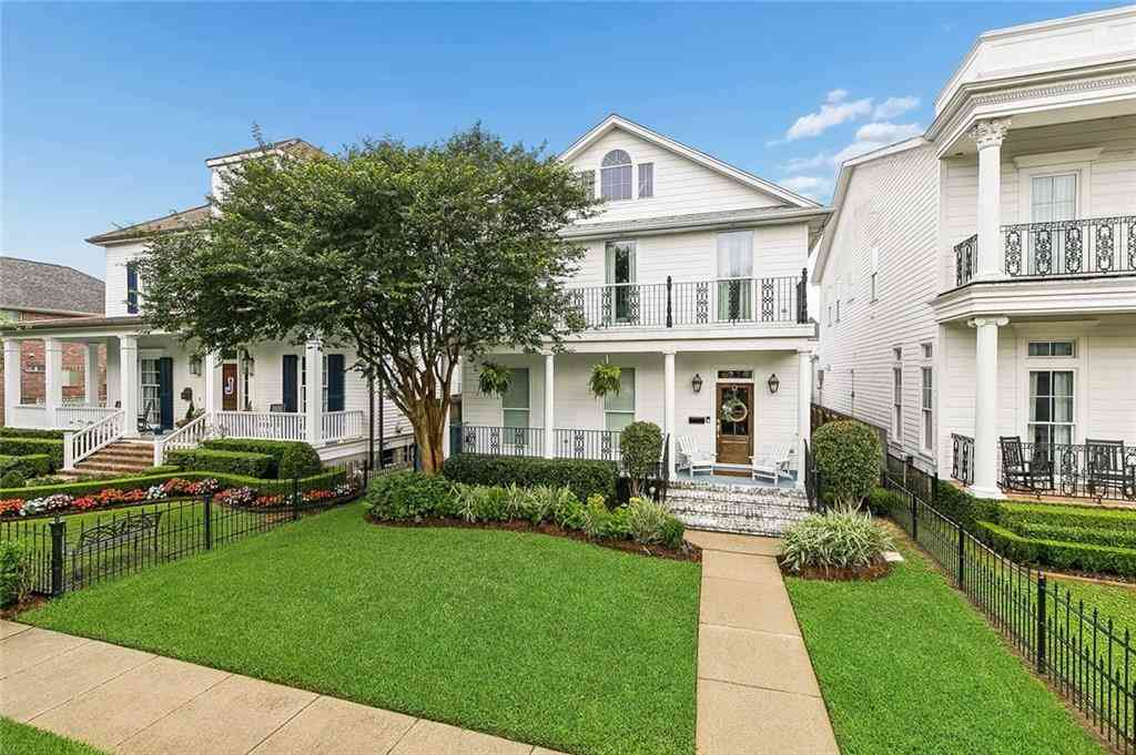 Homes For Sale - 6236 General Diaz Street<br/> New Orleans, LA 70124