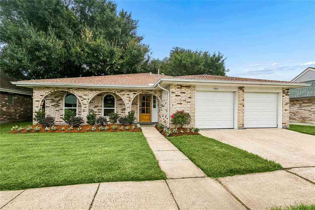 Homes For Sale - 3312 Lake Trail Drive<br/> Metairie, LA 70003