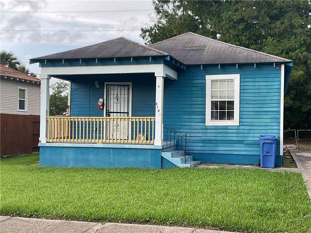 Homes For Sale - 5109 Eastern Street<br/> New Orleans, LA 70122