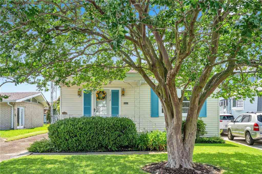 Homes For Sale - 1212 Allo Avenue<br/> Marrero, LA 70072